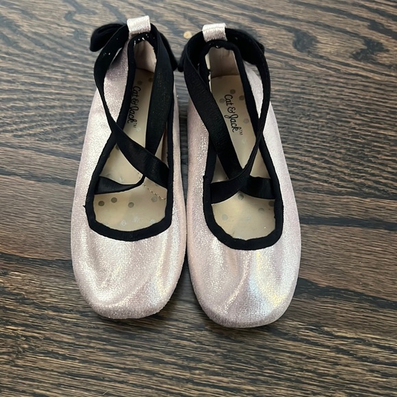 Cat and Jack shimmer ballet flat size 7 - Picture 1 of 2